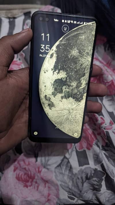 oppo Reno 4 Box Sath hain