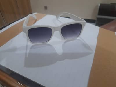 kids sunglasses
