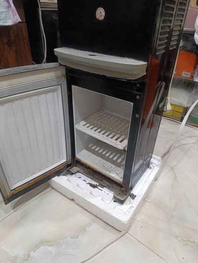 Water Dispenser