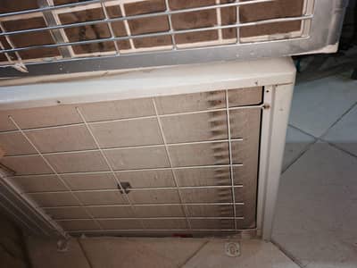 gree 1.5 ton  invater. g10 model