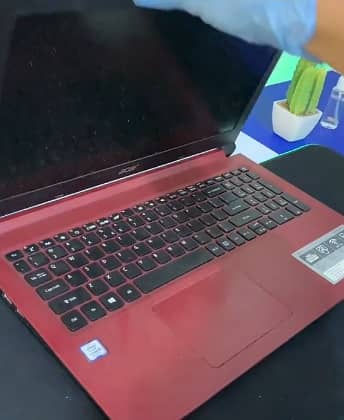 Acer Crimson Red  | High Speed 250GB SSD | 100% Health Battery  |