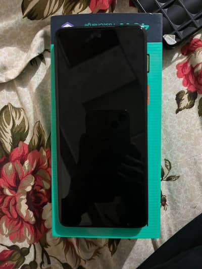 Infinix note 30 with box and all accessories only serious buyers