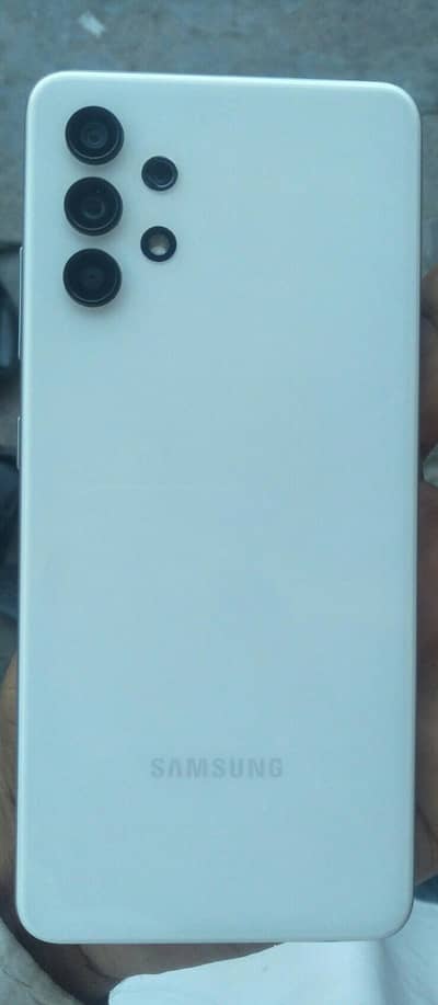 Samsung A32 full box lush condition