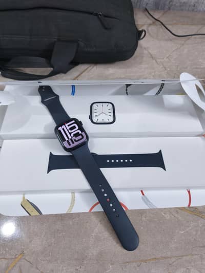 Apple Watch Series 7 45mm in good condition.