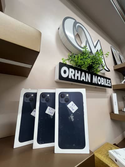 Iphone 13 Jv 128gb box pack available