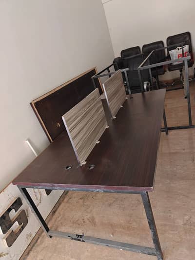 Office Workstation Tables for IT Offices and Call Centers