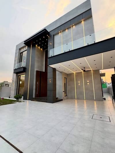 10 Marla most luxurious House available for sale in prime location LDA avenue one