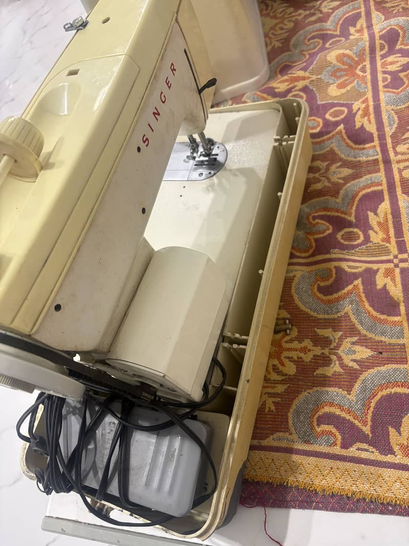 singer sewing machine 2