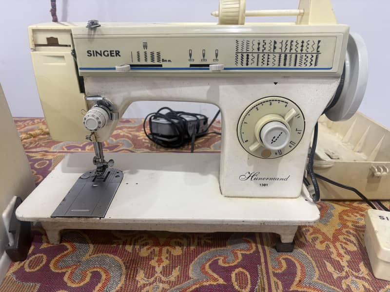 singer sewing machine 7