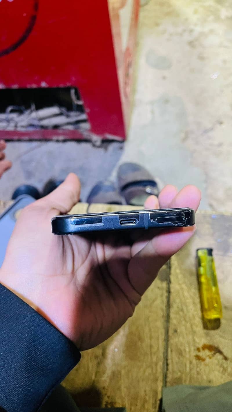 Google pixel 9 pro 4