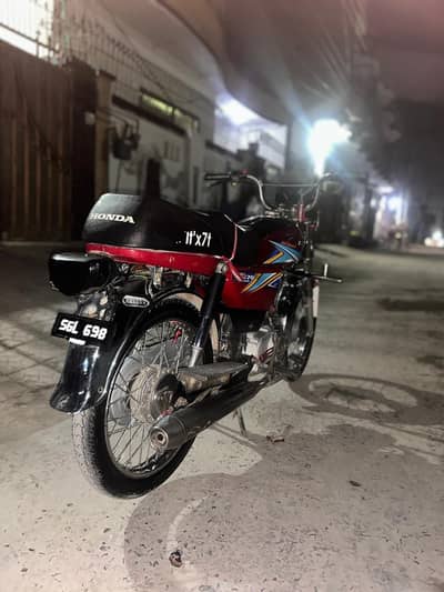 cd70 ka liye olx pa message karen orignal cheezein sath milen gi