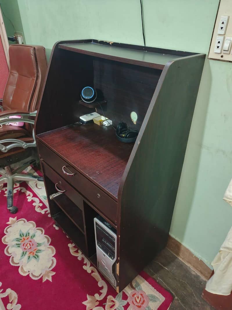 Computer Trolley 1