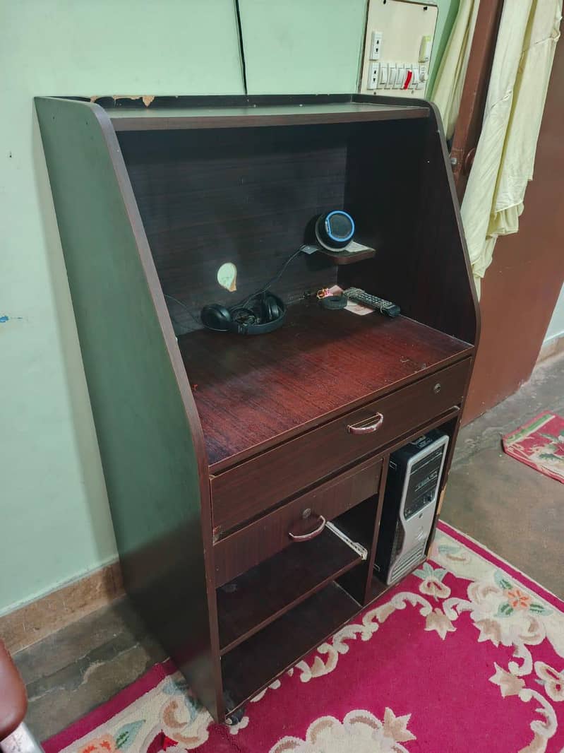 Computer Trolley 3