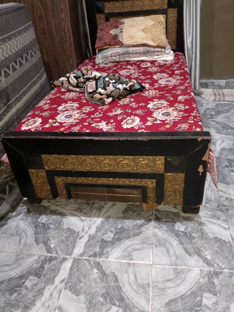 single bed 1