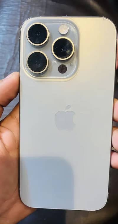 iPhone 15 pro 128 gb bypass