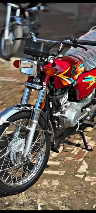 125 model 2026/25 for sale in original condition like brand new