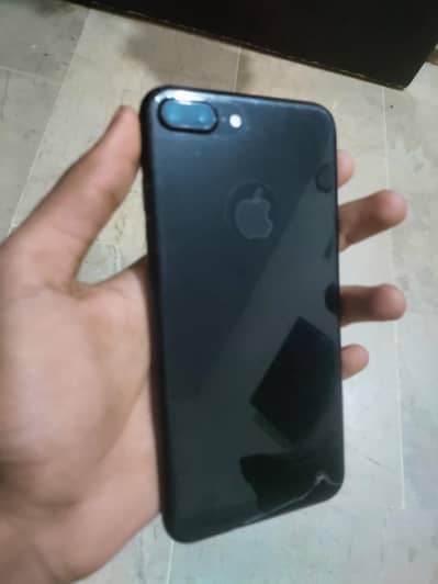I phone 7plus 128 gb