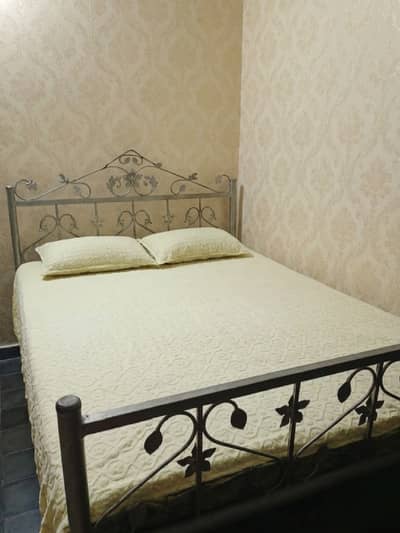 Iron bed for urgent sale