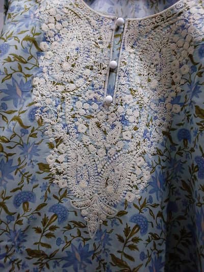 brand limelight two piece with neck embroidery and full lace detailing