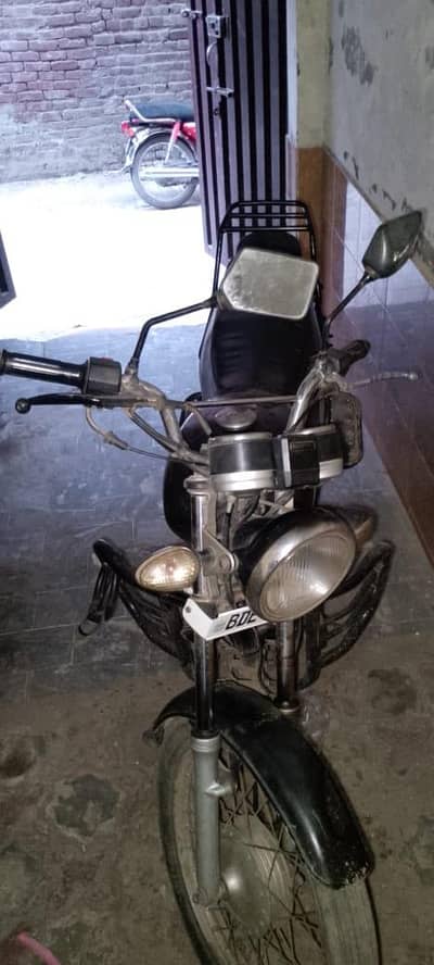 Suzuki GS150 urgent sale