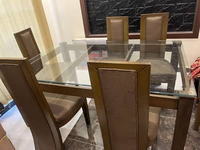 Dinning table with 6 chairs