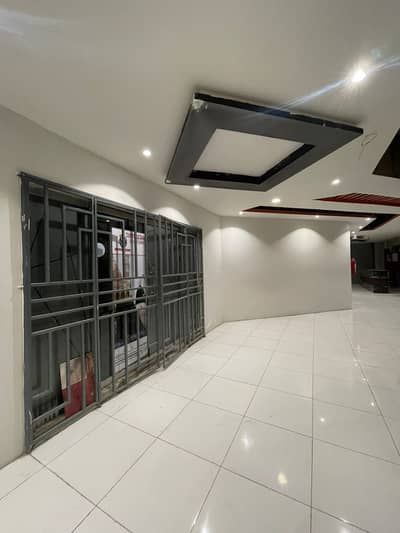 (Private) Spacious 24/7 Corporate Office Ideal For IT & Technology Companies