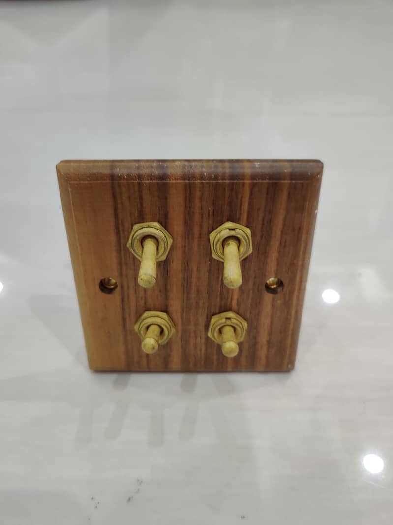 Switches/button sensor/power plug 2