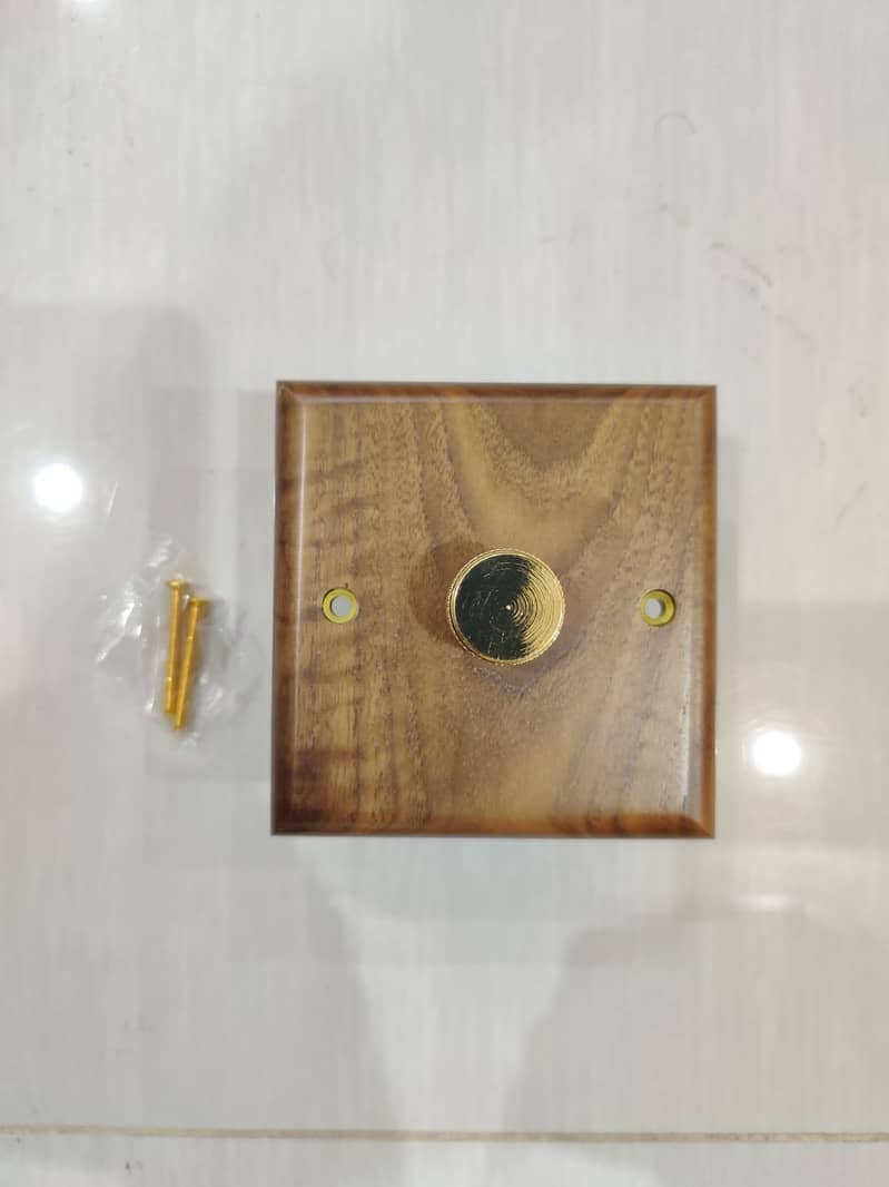 Switches/button sensor/power plug 5