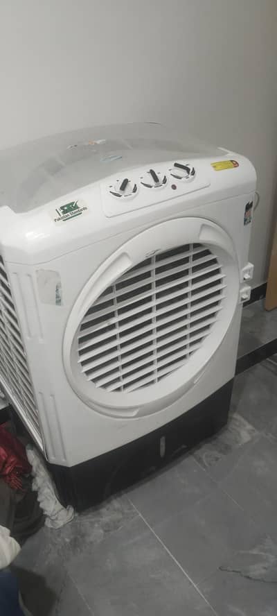 Air cooler full size. Working condition . Slightly used.