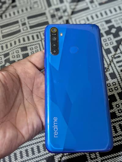 realme 5i 4/64 only set
