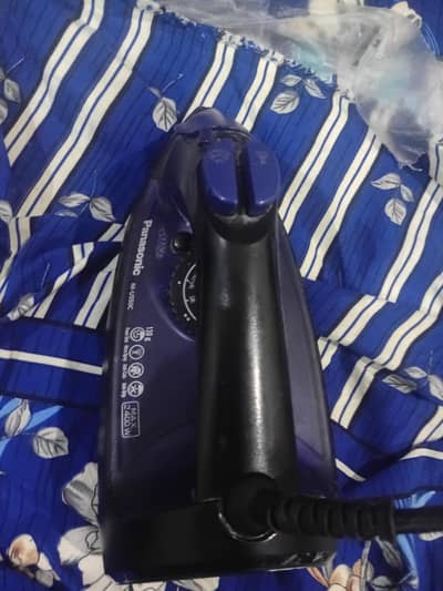 Panasonic Steam Iron NI-U550C - 2400W (Excellent Condition)