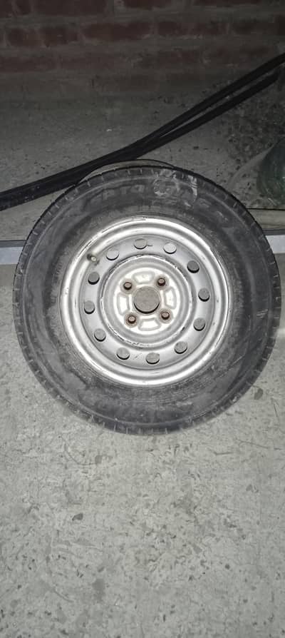Alto vxr tyre plus rim