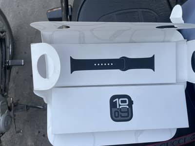 Apple watch series 10 cellular only 46 mm jet black