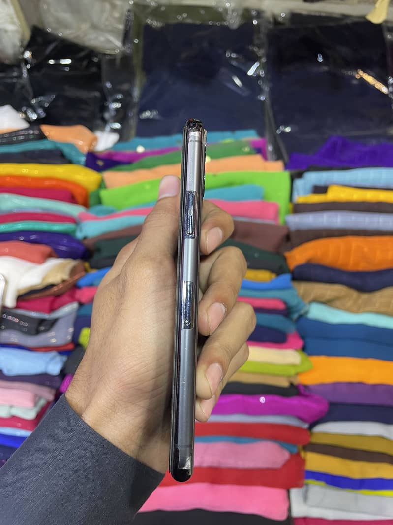 Iphone 11 pro 7