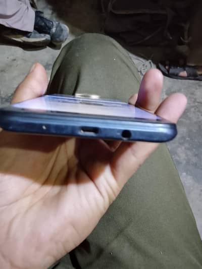 Infinix hot 11 play 4/64 only mobile panal change condition 10/9 all o