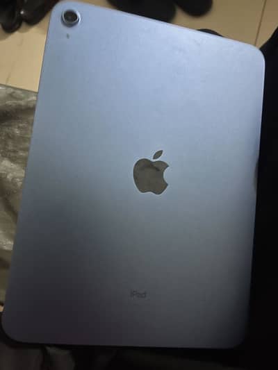 APPLE IPAD 10th Gen 10/10 With Box , Scratchless