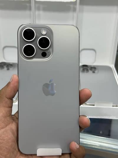 Iphone 15 pro max jv lush condition Battery 84% 256 Gb With box