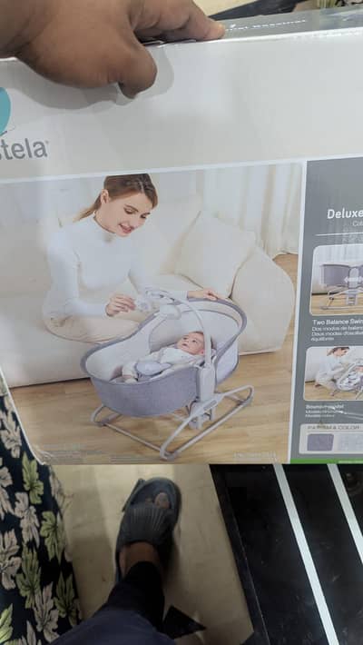 Mastela 4 in 1 Deluxe Multi Functional Bassinet