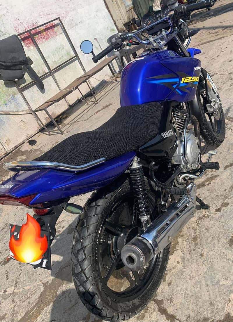 YBR 125Cc 3