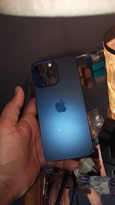 I phone 15 pro max jv