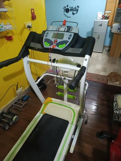 (Urgent) Euro Electric Treadmil 4  in 1 Dual Speaker Abscore Mesager