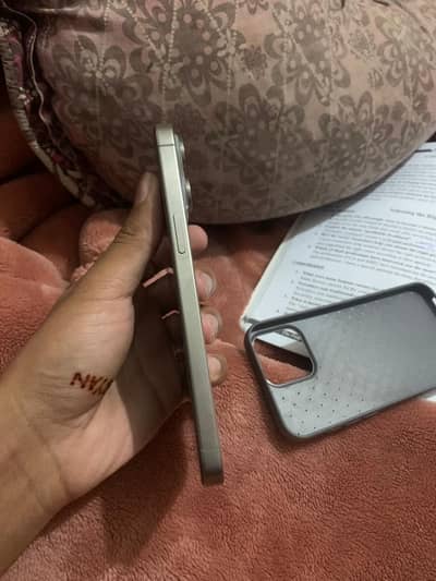 iphone 15 pro max mdm