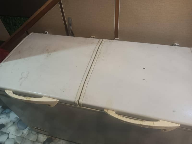 waves deep freezer 2