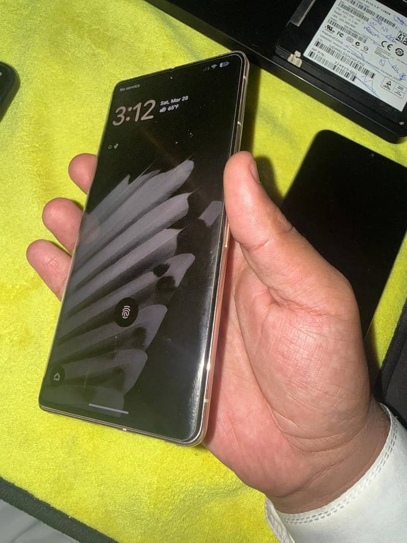 Google Pixel 7 Pro 2