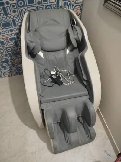 JC Buckman Massage chair