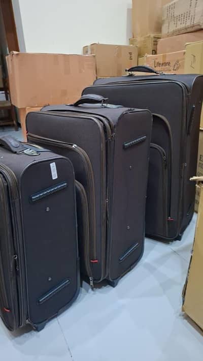Luggage bags travel suitcases trolley/ attachi
