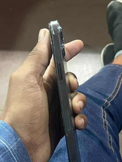 Iphone 12pro max non pta 10/9 condition