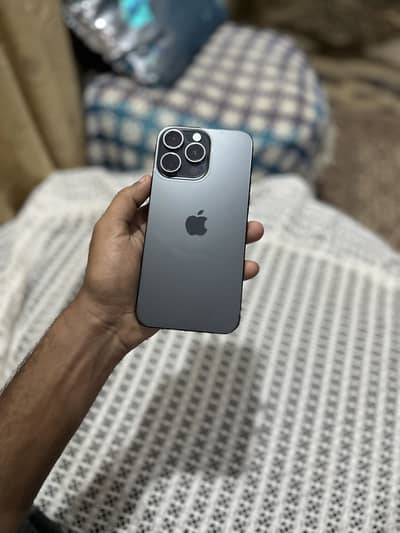 iPhone 15 pro max 256gb JV