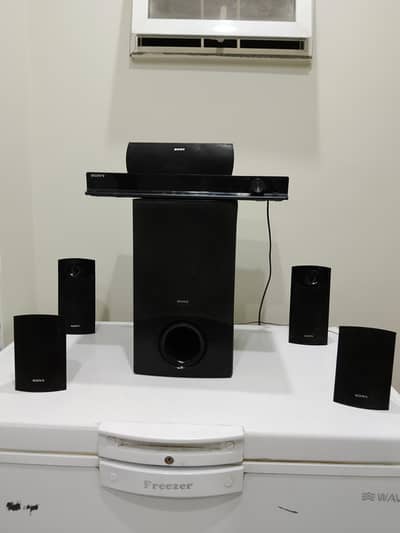 Sony 1000 watt home theater system 5.1