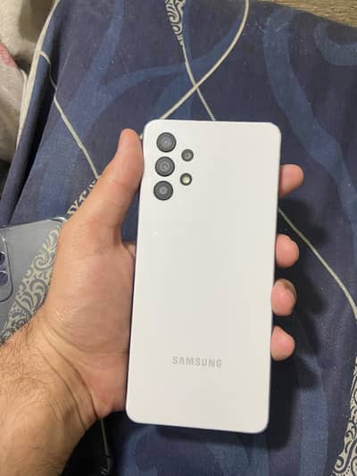 Samsung A32